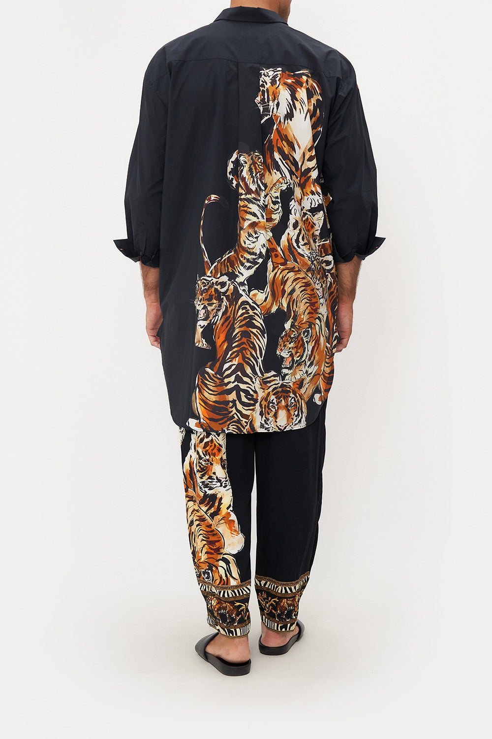 Mujeres CAMILLA Long line button up mantan